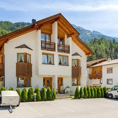 Lore By Interhome Apartamento Sölden